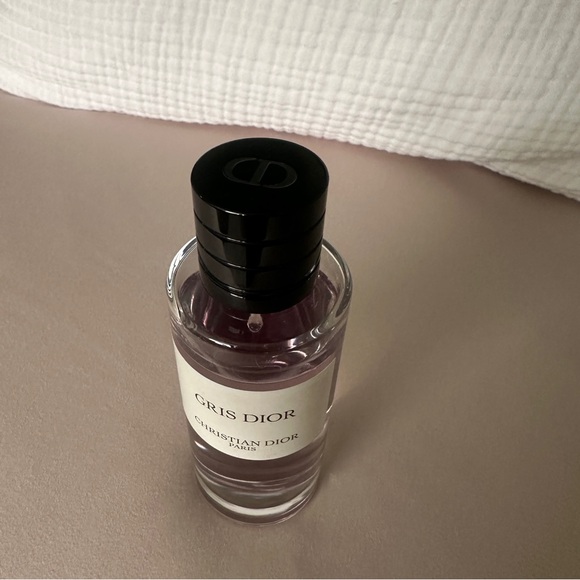 Gris Dior Eau De Parfum, 4.25 oz - Picture 8 of 15